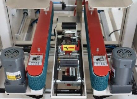 ガラスの包装材料 高速 25 カートン/分 自動密封機