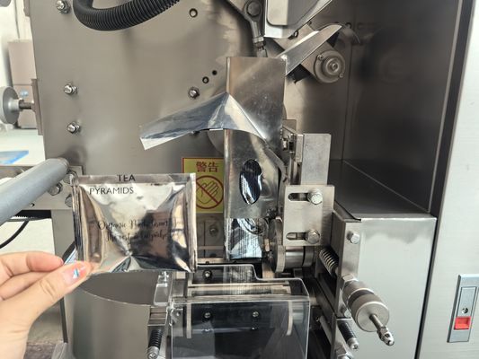 YFS-150 小粒型食品用 密封包装袋と詰め込み袋の形作機