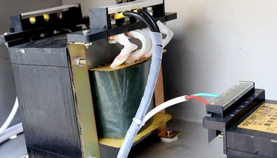 簡単に操作するために,ダブルコンベヤーベルト室真空密封機 DZ 1000S 1100S