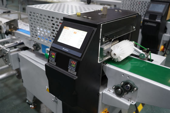 90-400mmのパッケージフィルム幅の自動プラスチック袋枕パンパッキングマシン