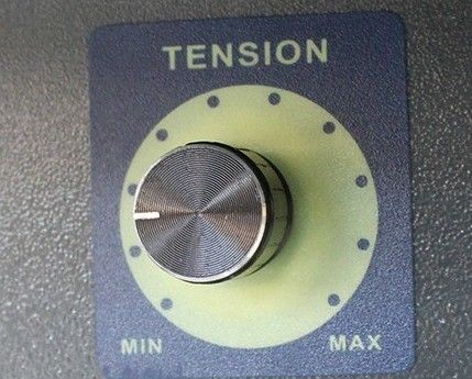 食品店 220 KG バンドリング ストラッピング マシン 箱 箱 自動 PP バンドリング ストラッピング マシン