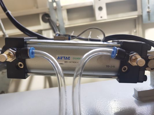 最大縮小サイズ 200*95*40mm L型シール切断縮小機械