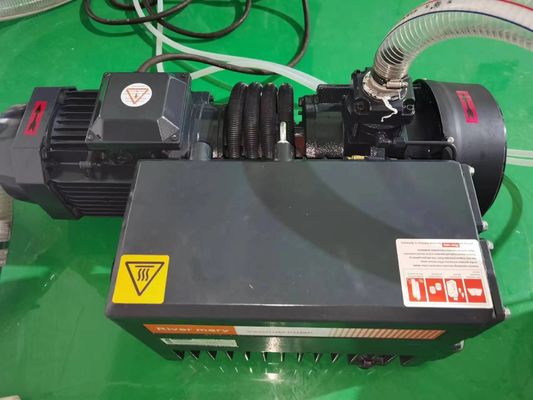 380V/50HZ電圧 商業用自動ローリング真空包装機 肉食用