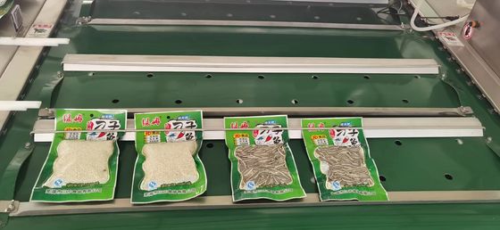 プラスチックバッグ包装機械のための産業用自動連続ローリング真空シール