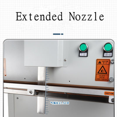 700mm 重量穀物粉末 垂直真空包装機 ノズル付き
