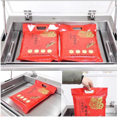 工業食品用米の真空包装機
