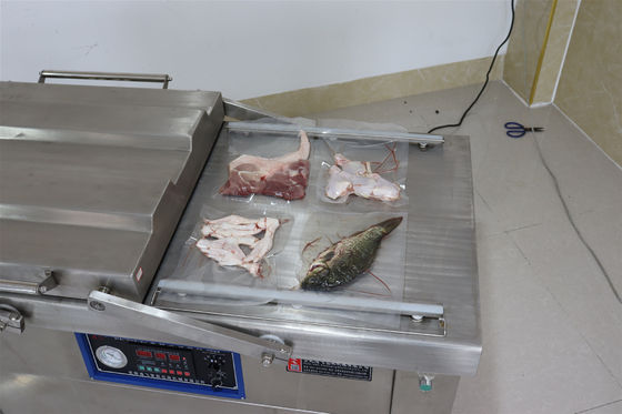オートマティック・ダブル・チャンバー・真空包装機 塩漬けの肉 乾燥した魚 豚肉 牛肉 米